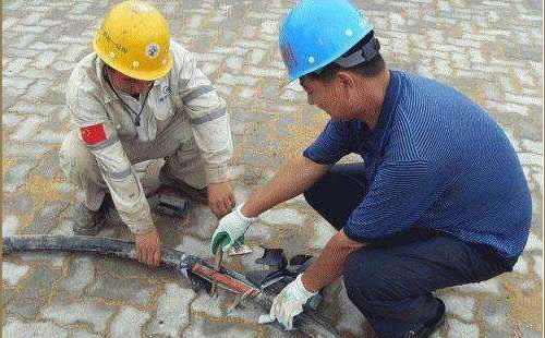 ��|�����\��F��