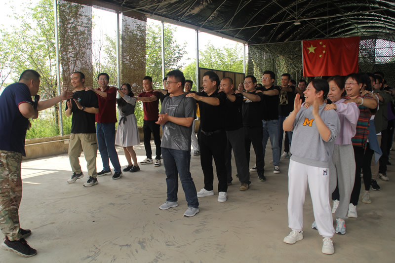 ��늚�h�����^ɽ�F����չ֮��3